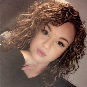 Meet your Posher, Zoey